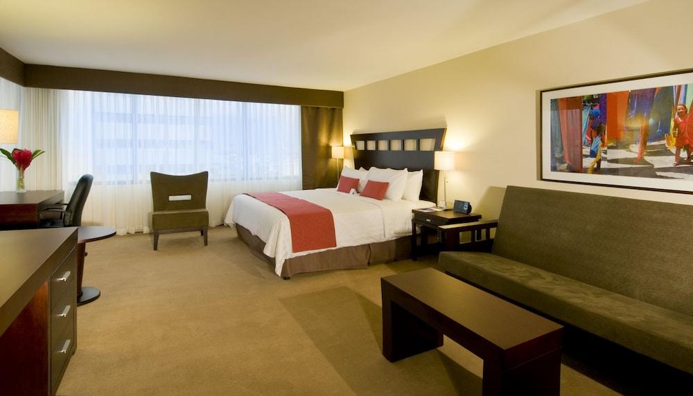 Tryp By Wyndham San Jose Sabana Hotel Bagian luar foto