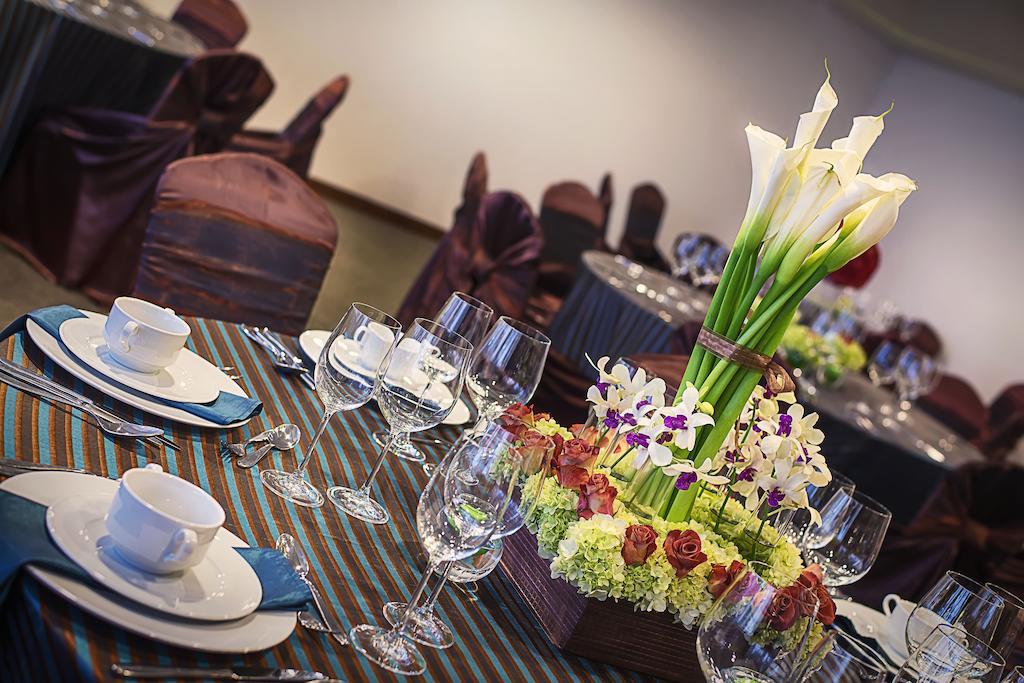 Tryp By Wyndham San Jose Sabana Hotel Bagian luar foto