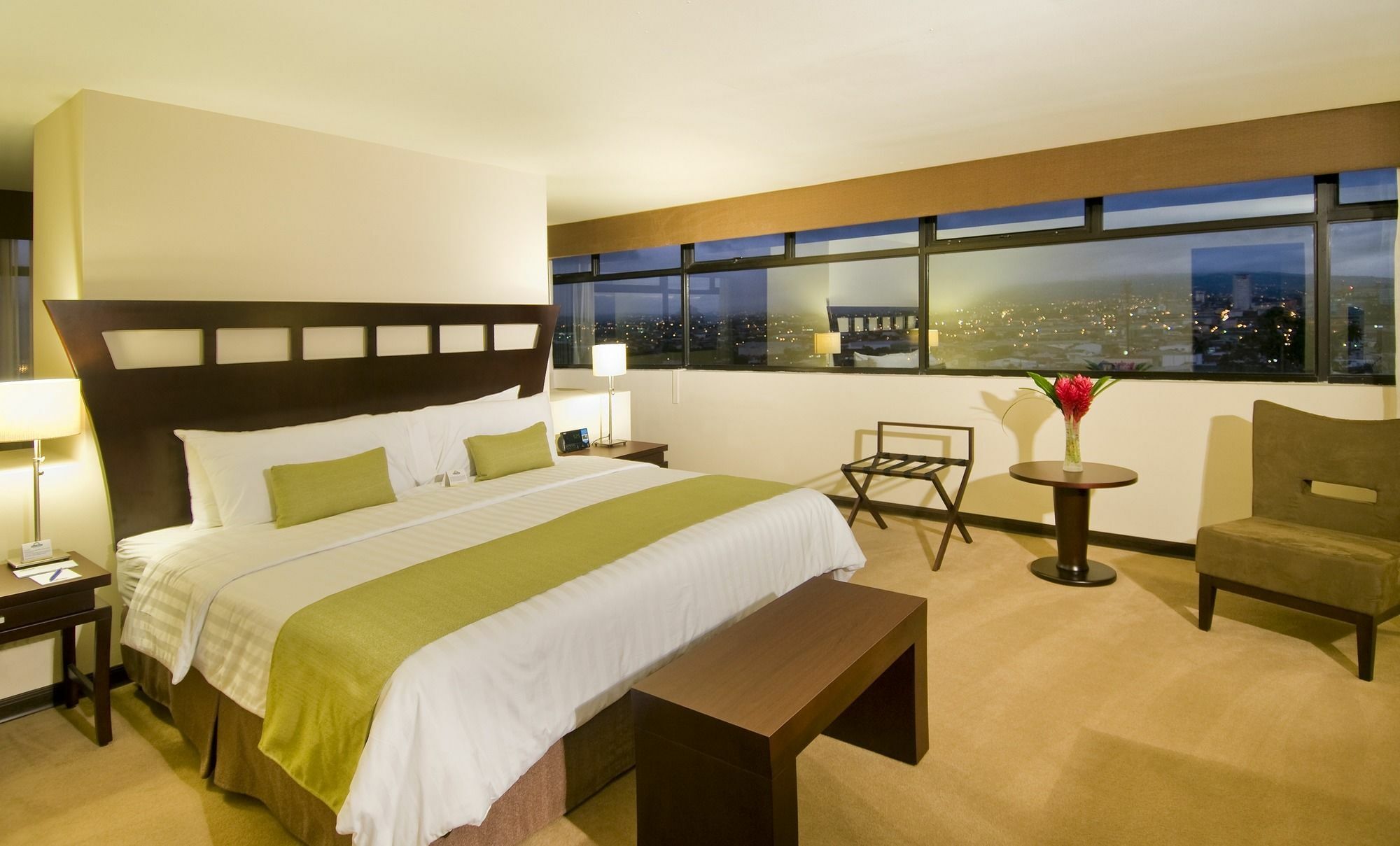 Tryp By Wyndham San Jose Sabana Hotel Bagian luar foto